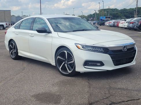 Used 2022 Honda Accord Sport Special Edition image 2