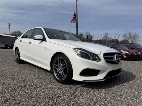 Used 2014 Mercedes-Benz E 350 4MATIC Sedan image 8