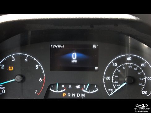 Used 2020 Ford Transit 350 Medium Roof RWD image 11