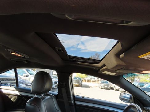 Used 2015 Ford Taurus SEL w/ Equipment Group 201A image 28