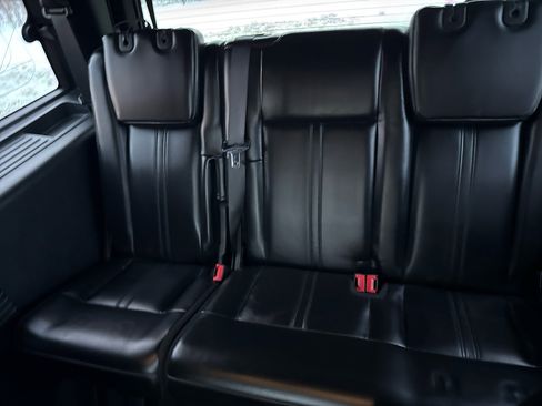 Used 2015 Lincoln Navigator 4WD image 27