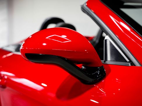 Used 2016 Porsche Boxster Spyder image 36