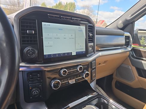 Used 2023 Ford F150 Lariat w/ Trailer Tow Package AWD/4WD image 25