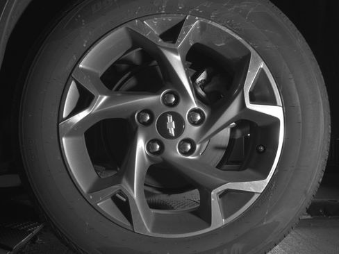 Used 2025 Chevrolet Trax LT w/ LT Convenience Package FWD image 14