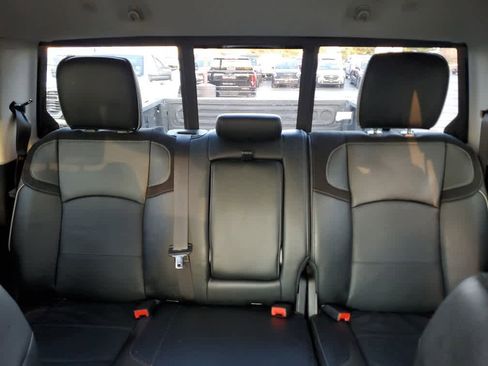 Used 2024 RAM 2500 Laramie w/ Safety Group image 13