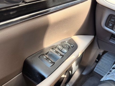 Used 2023 Lincoln Nautilus Reserve w/ Equipment Group 201A AWD/4WD image 21