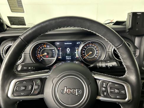 Used 2021 Jeep Wrangler Unlimited Sahara w/ Safety Group image 13