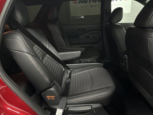 Used 2025 Nissan Pathfinder Rock Creek image 20