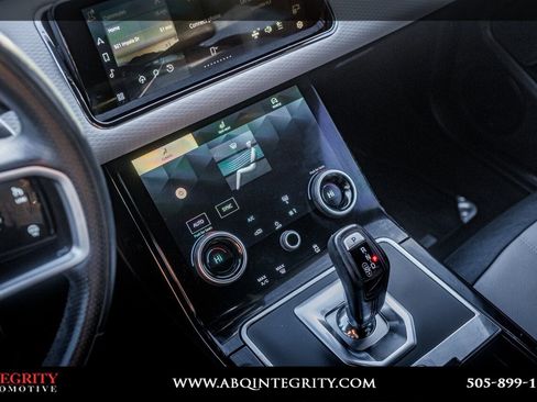 Used 2022 Land Rover Range Rover Evoque R-Dynamic S image 22