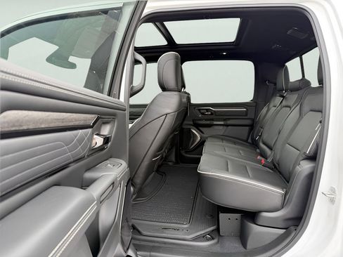 New 2026 RAM 1500 Limited AWD/4WD image 30