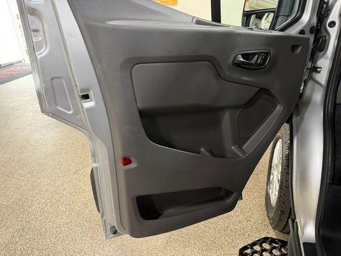 Used 2022 Ford Transit 350 XL RWD image 13