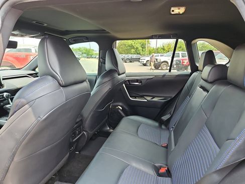 Used 2021 Toyota RAV4 XSE AWD/4WD image 16