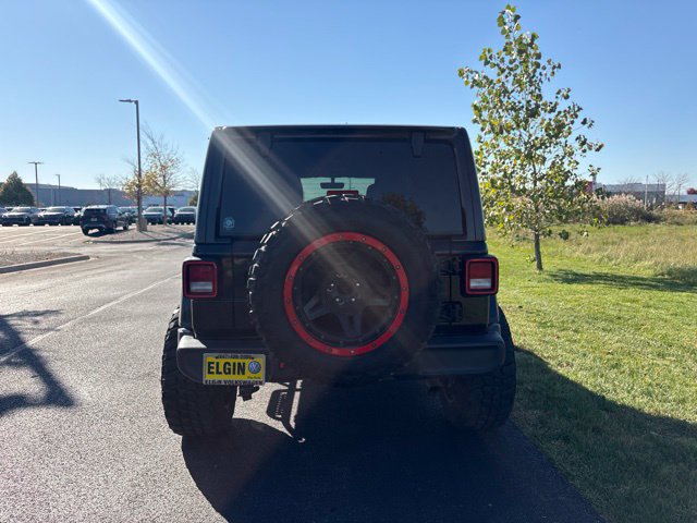 Used 2018 Jeep Wrangler Unlimited Sahara w/ Uconnect 4C Nav & Sound Group AWD/4WD image 6