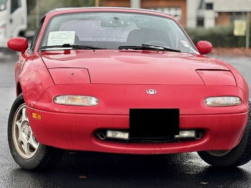 Used 1997 MAZDA MX-5 Miata image 4