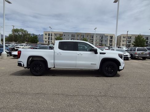 Used 2023 GMC Sierra 1500 Elevation AWD/4WD image 6