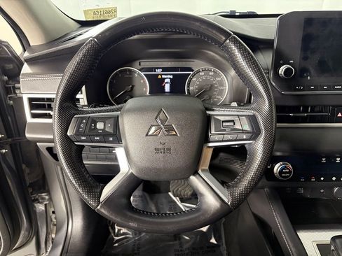 Used 2022 Mitsubishi Outlander SEL FWD image 24