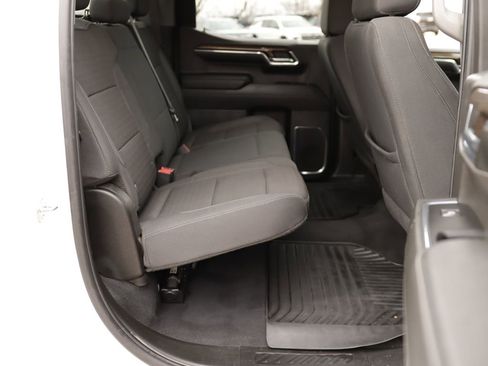 Used 2024 Chevrolet Silverado 1500 LT w/ Z71 Off-Road Package image 28