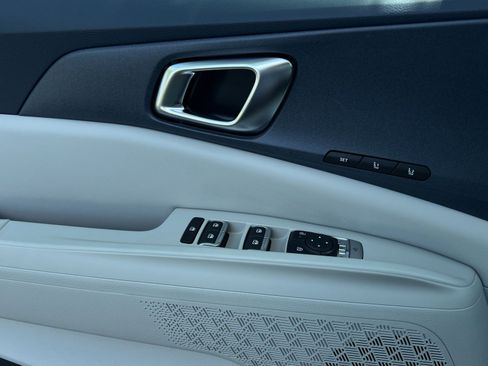 New 2026 Kia Carnival SX FWD image 19