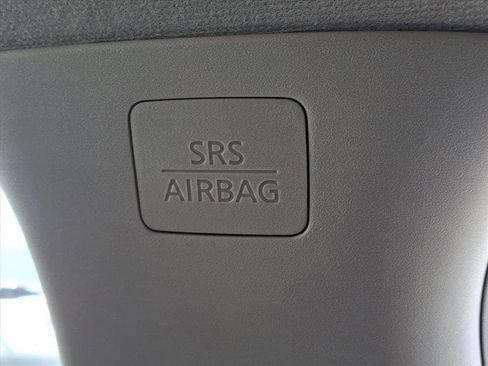 Used 2024 Nissan Sentra SR image 16