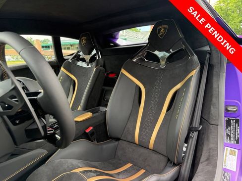 Used 2024 Lamborghini Huracan Tecnica RWD image 23