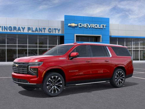 New 2026 Chevrolet Suburban High Country image 2
