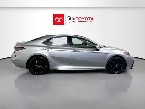 Used 2024 Toyota Camry XSE FWD image 2
