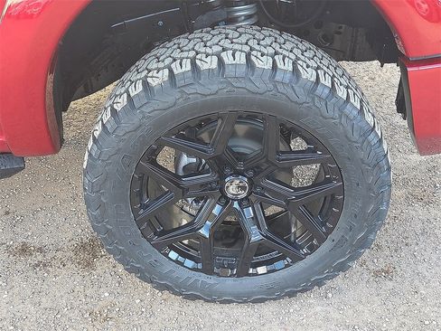 New 2025 Ford F150 Lariat w/ Equipment Group 501A Mid image 7