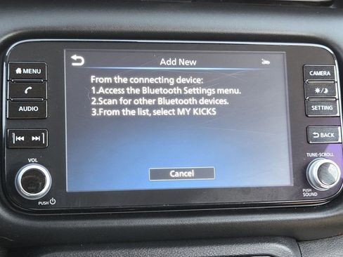 Used 2023 Nissan Kicks SR w/ SR Premium Package FWD image 6