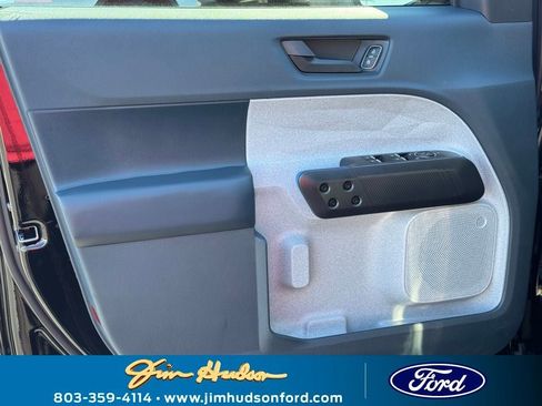 New 2025 Ford Maverick XLT w/ XLT Luxury Package image 13