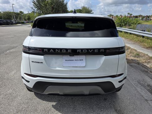 Used 2026 Land Rover Range Rover Evoque S AWD/4WD image 6