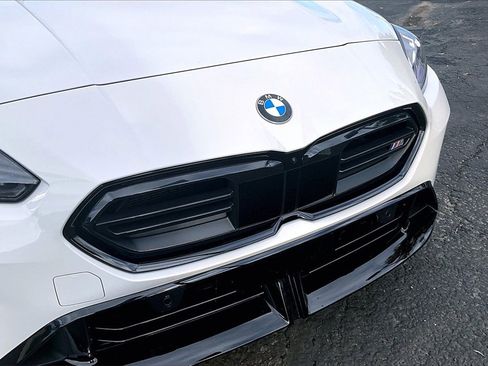 Used 2025 BMW M235i xDrive w/ Premium Package image 26