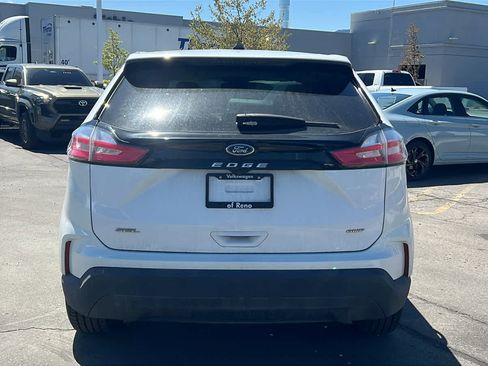 Used 2022 Ford Edge SEL image 6