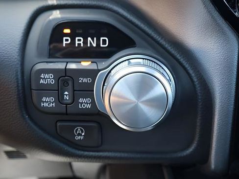 New 2026 RAM 1500 Laramie AWD/4WD image 22