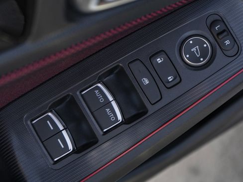 Certified 2026 Honda Civic Si image 39