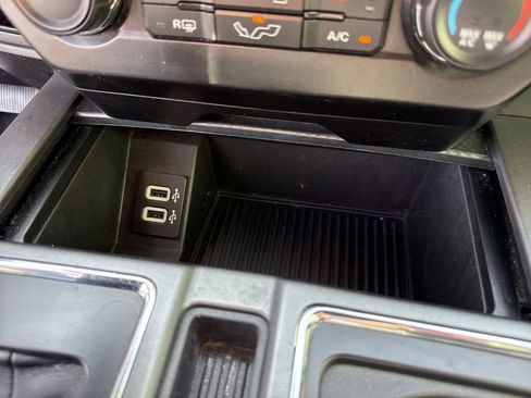 Used 2018 Ford F150 XLT w/ Equipment Group 302A Luxury image 24