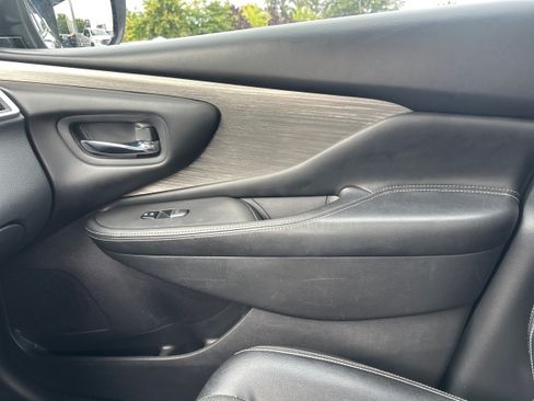 Used 2017 Nissan Murano Platinum AWD/4WD image 22
