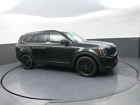 Used 2021 Kia Telluride EX w/ EX Premium Package AWD/4WD image 19