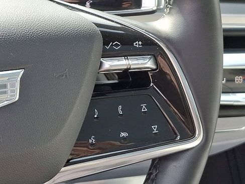 Used 2024 Cadillac Lyriq Luxury image 19