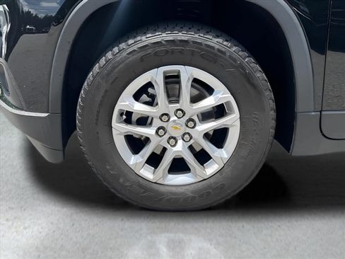 Used 2019 Chevrolet Traverse LT FWD image 9