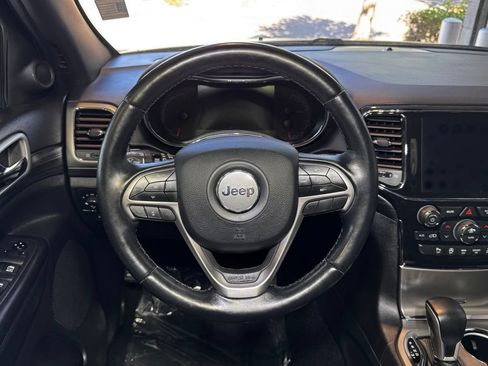 Used 2021 Jeep Grand Cherokee Laredo X AWD/4WD image 15