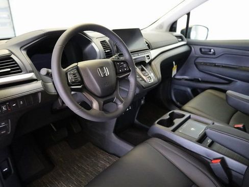New 2026 Honda Odyssey EX-L image 4