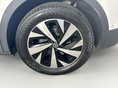 Used 2023 Volkswagen ID.4 Pro AWD/4WD image 11