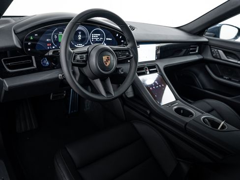 Certified 2026 Porsche Taycan AWD/4WD image 4