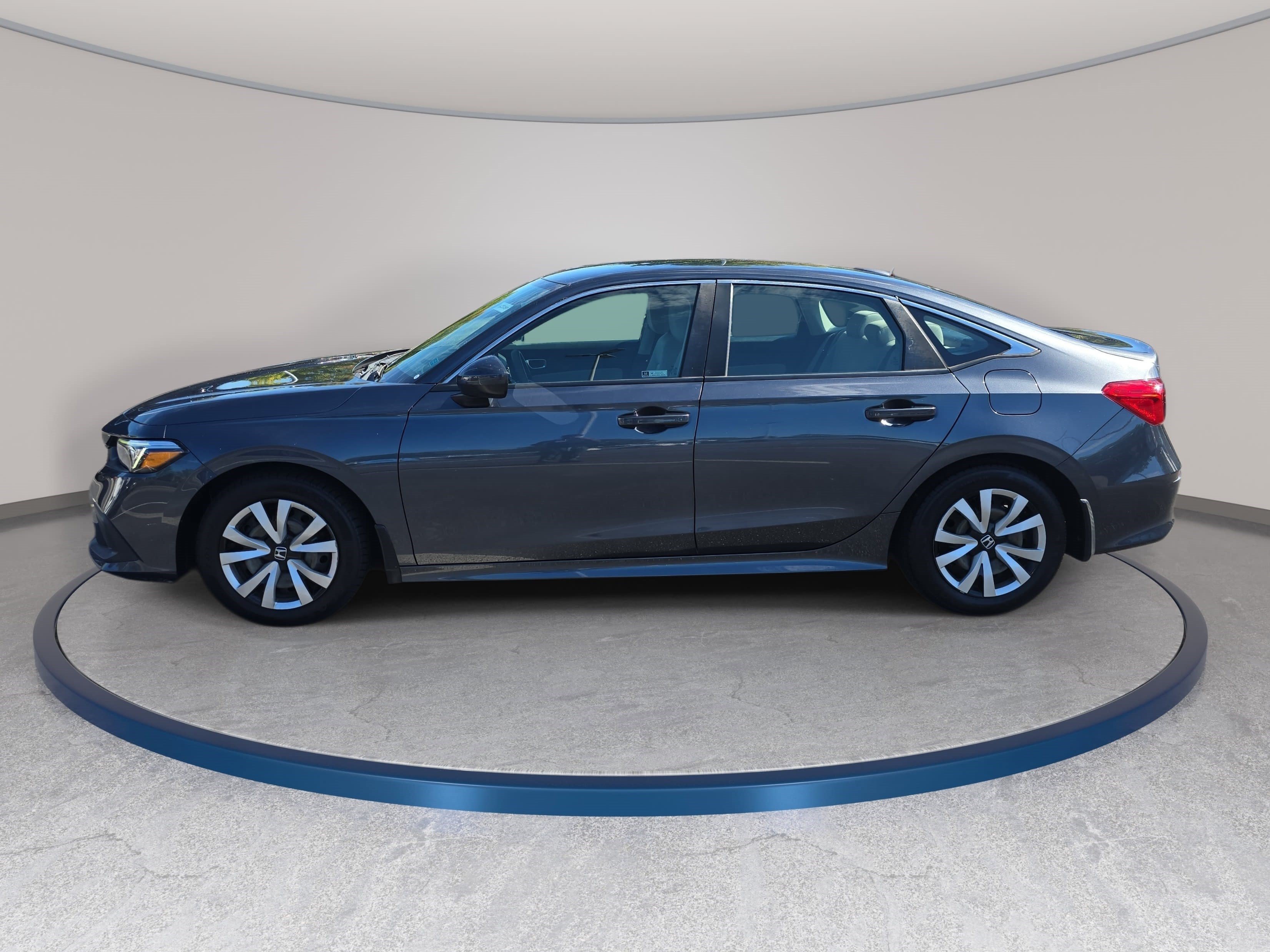 Used 2023 Honda Civic LX image 8