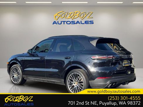 Used 2020 Porsche Cayenne AWD/4WD image 8