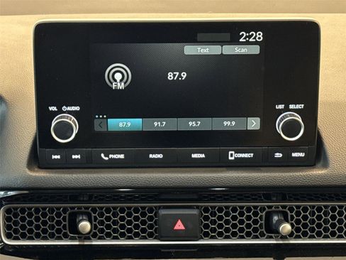 Used 2022 Honda Civic EX-L image 12