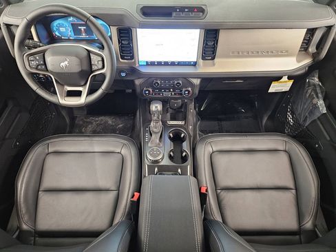 New 2025 Ford Bronco Outer Banks AWD/4WD image 27