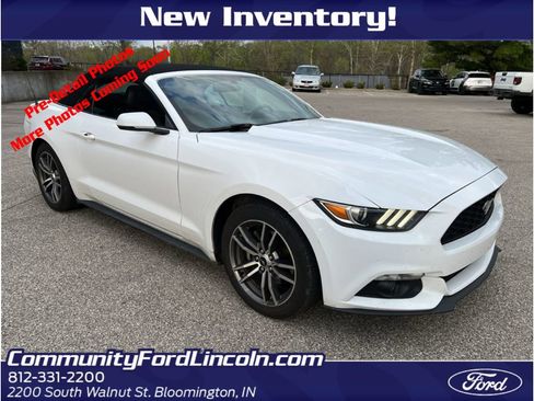 Used 2016 Ford Mustang Premium image 1