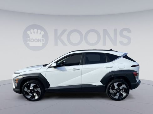 Used 2024 Hyundai Kona Limited image 2