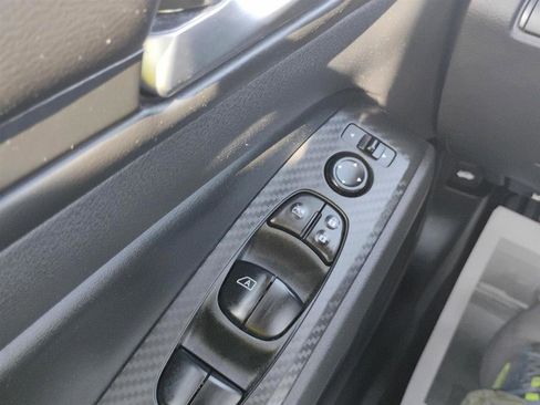 Used 2024 Nissan Altima 2.5 SV image 31